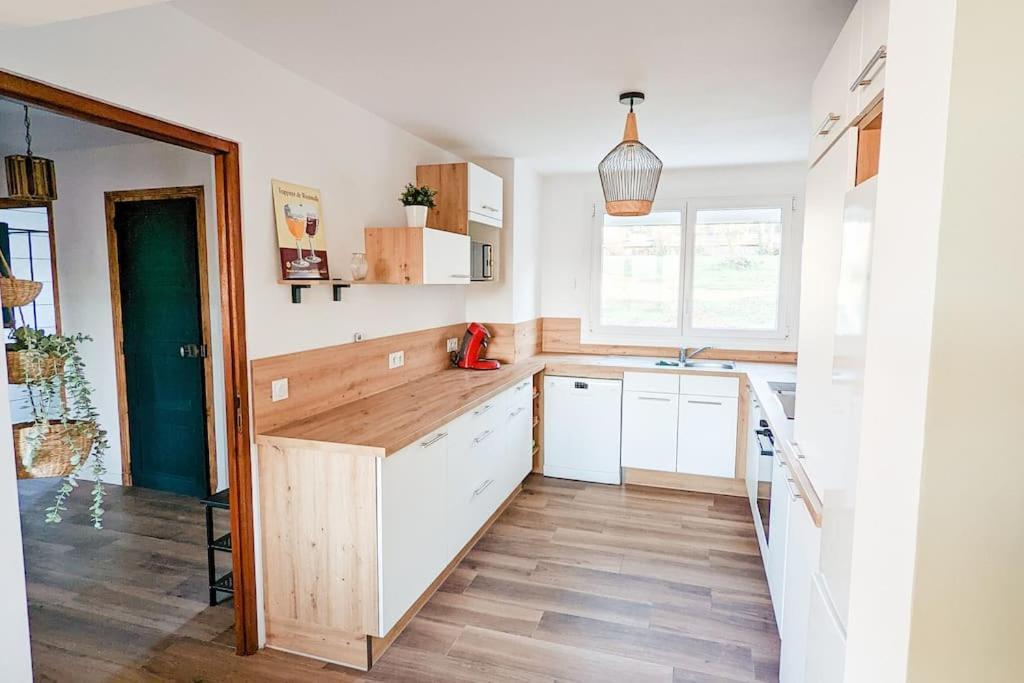 Maison Lombardi - Gite 6 Personnes 4 Etoiles Dun-sur-Meuse Exterior foto
